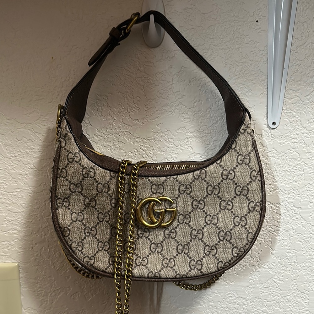 Gucci Beige and Brown Shoulder Bag with Gold Chain - Picture 11 of 11